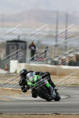 media/Mar-02-2025-Race Pace (Sun) [[8bec80ae00]]/12-Vested (Turn 2) 1111am/